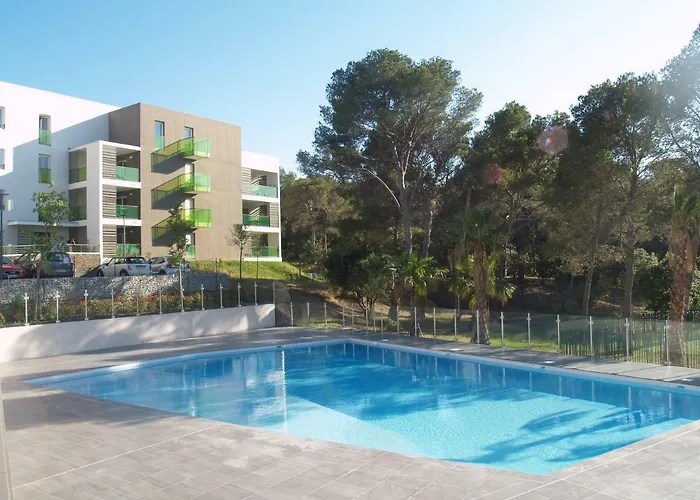 Le Parc Raphael Apartament *